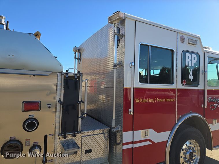 image for item EE8629 2008 Sutphen Custom Pumper  pumper fire truck