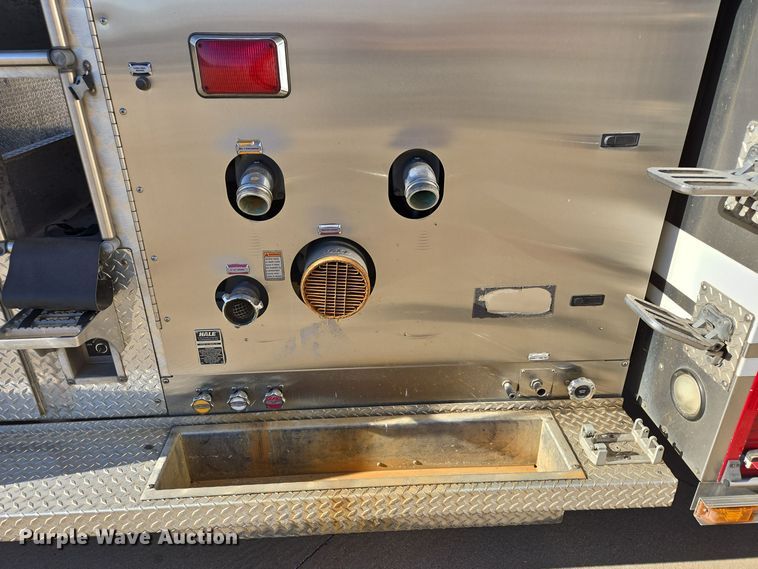 image for item EE8629 2008 Sutphen Custom Pumper  pumper fire truck