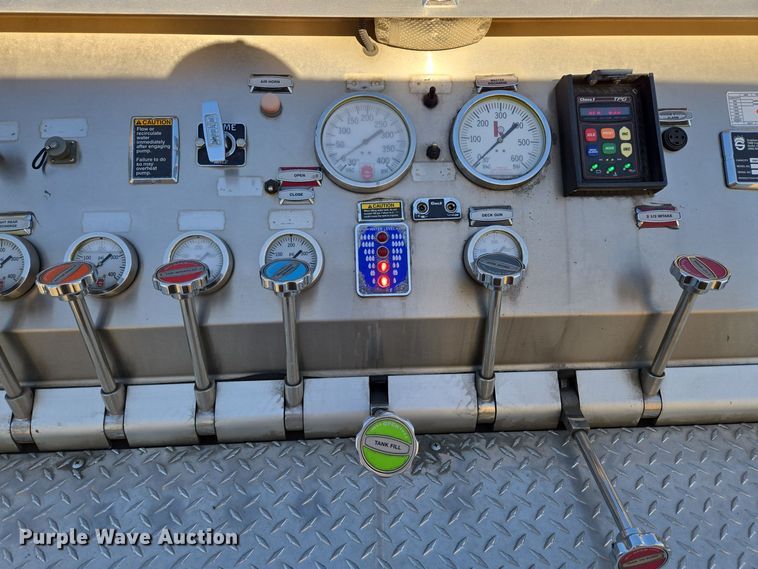 image for item EE8629 2008 Sutphen Custom Pumper  pumper fire truck