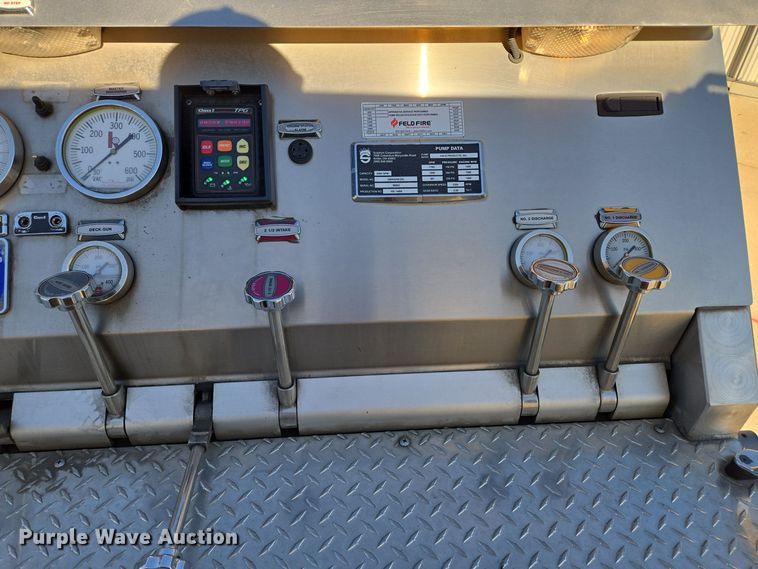 image for item EE8629 2008 Sutphen Custom Pumper  pumper fire truck