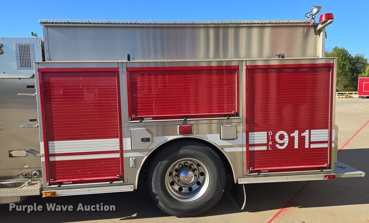 image for item EE8629 2008 Sutphen Custom Pumper  pumper fire truck