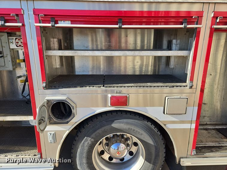 image for item EE8629 2008 Sutphen Custom Pumper  pumper fire truck