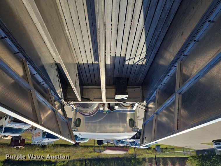 image for item EE8629 2008 Sutphen Custom Pumper  pumper fire truck