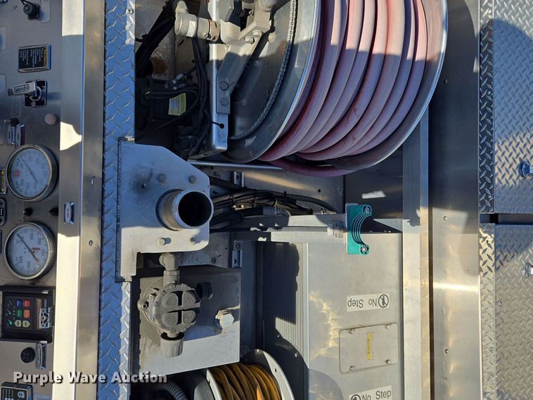 image for item EE8629 2008 Sutphen Custom Pumper  pumper fire truck