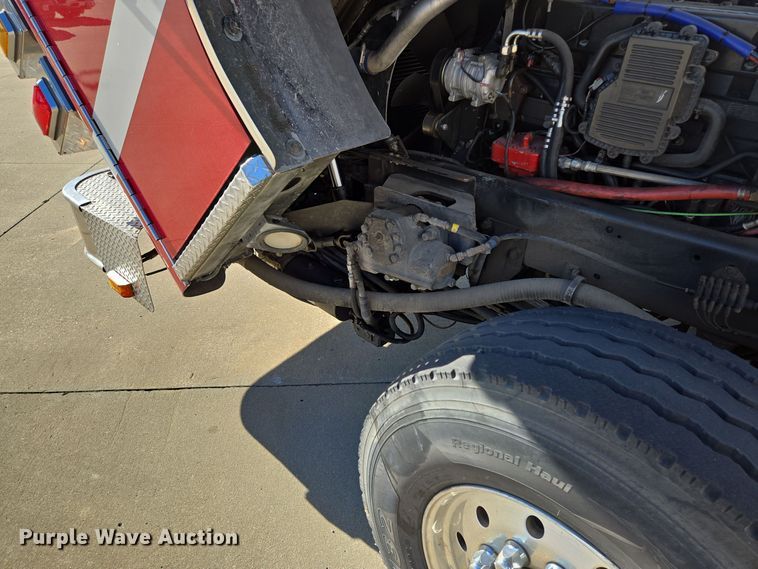 image for item EE8629 2008 Sutphen Custom Pumper  pumper fire truck