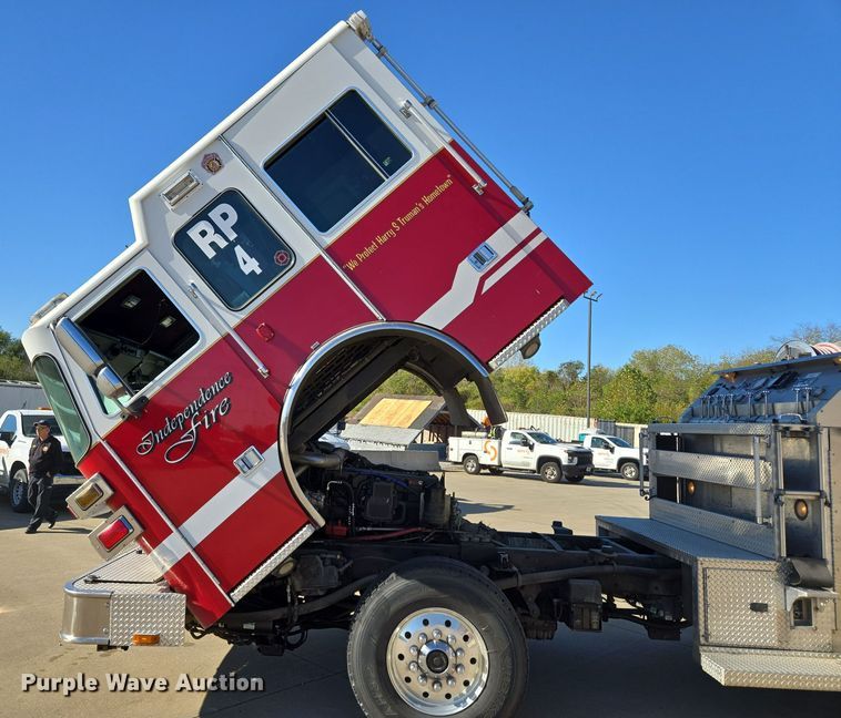 image for item EE8629 2008 Sutphen Custom Pumper  pumper fire truck