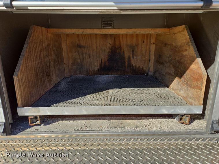 image for item EE8629 2008 Sutphen Custom Pumper  pumper fire truck