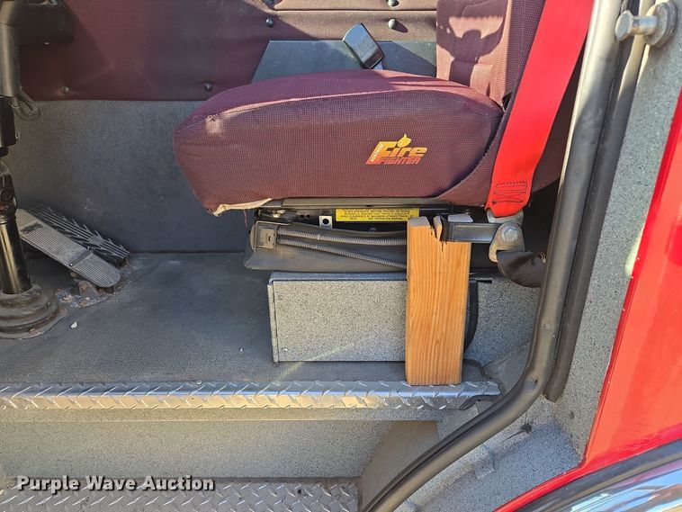 image for item EE8629 2008 Sutphen Custom Pumper  pumper fire truck