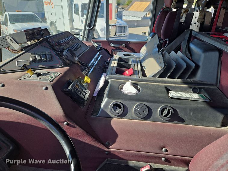 image for item EE8629 2008 Sutphen Custom Pumper  pumper fire truck