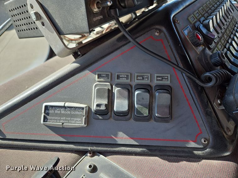 image for item EE8629 2008 Sutphen Custom Pumper  pumper fire truck