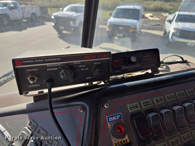 image for item EE8629 2008 Sutphen Custom Pumper  pumper fire truck