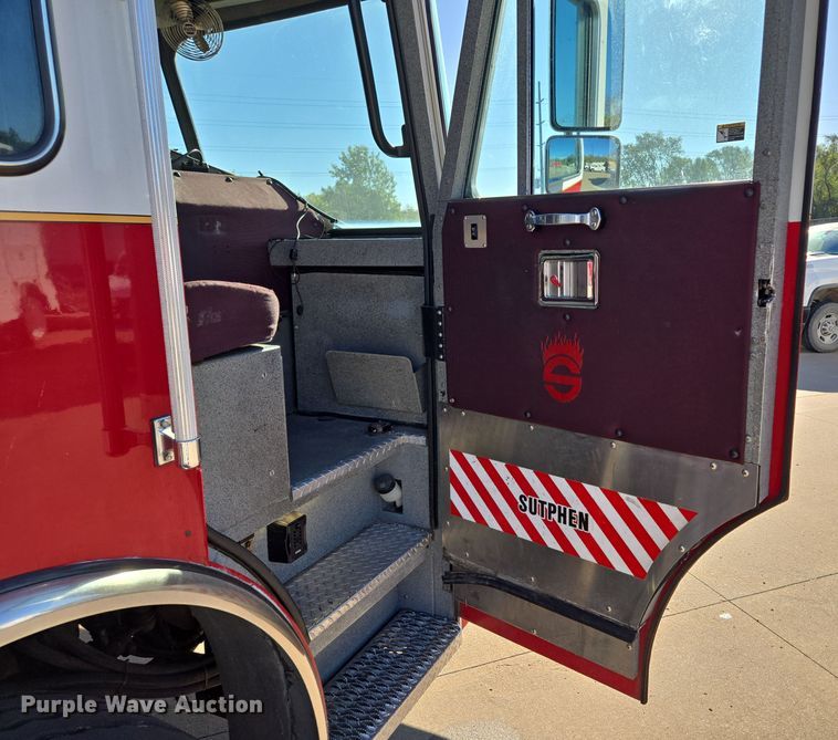 image for item EE8629 2008 Sutphen Custom Pumper  pumper fire truck