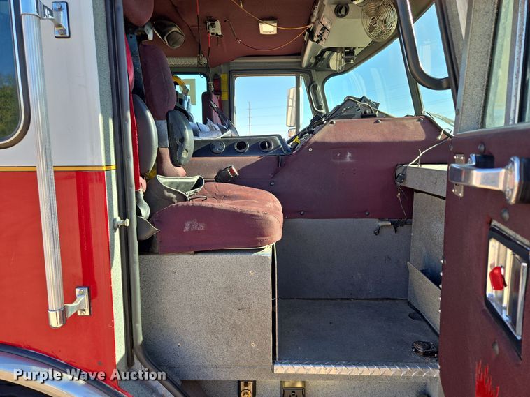 image for item EE8629 2008 Sutphen Custom Pumper  pumper fire truck