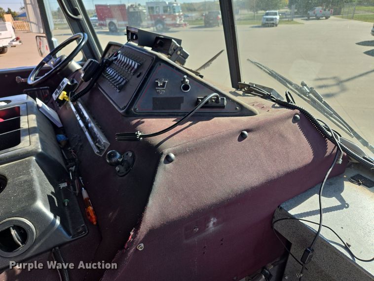 image for item EE8629 2008 Sutphen Custom Pumper  pumper fire truck