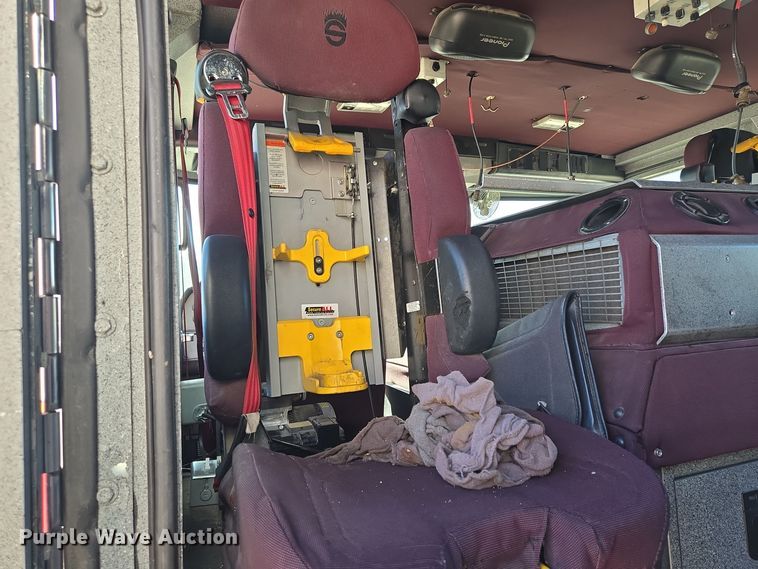 image for item EE8629 2008 Sutphen Custom Pumper  pumper fire truck