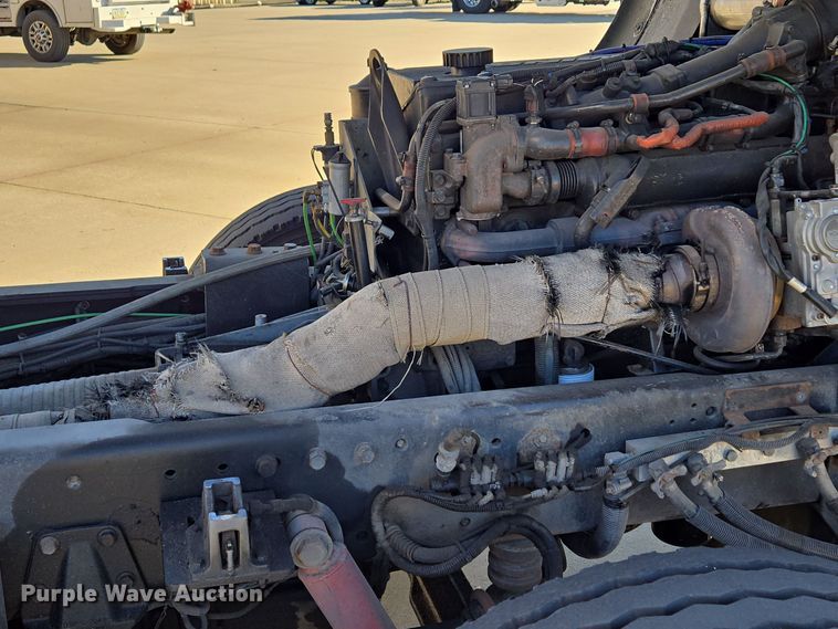 image for item EE8629 2008 Sutphen Custom Pumper  pumper fire truck