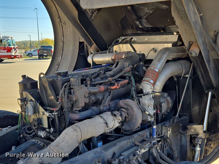 image for item EE8629 2008 Sutphen Custom Pumper  pumper fire truck