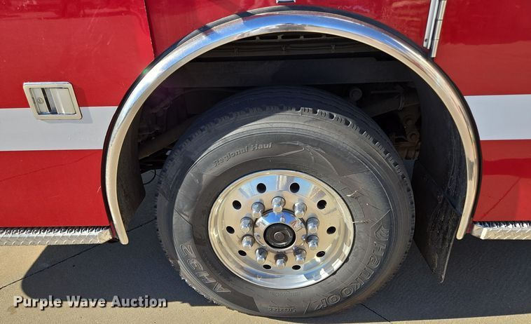 image for item EE8629 2008 Sutphen Custom Pumper  pumper fire truck