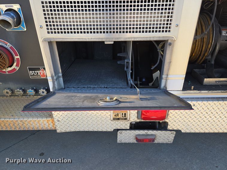 image for item EE8630 2009 Sutphen Mini Tower 75' 4 section  Quint fire truck