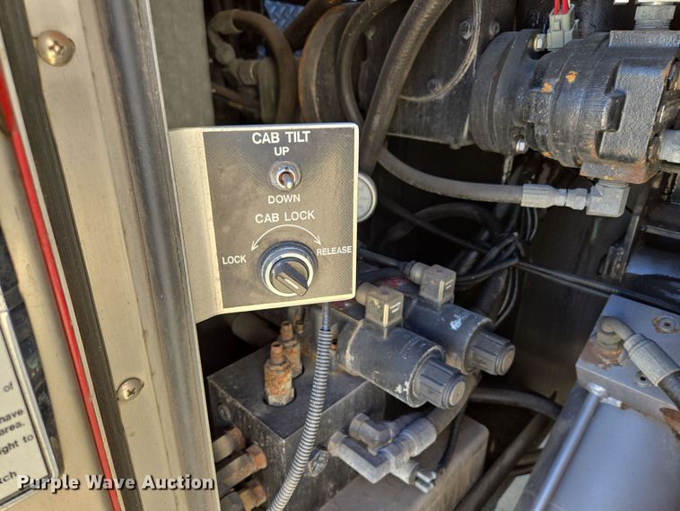 image for item EE8630 2009 Sutphen Mini Tower 75' 4 section  Quint fire truck