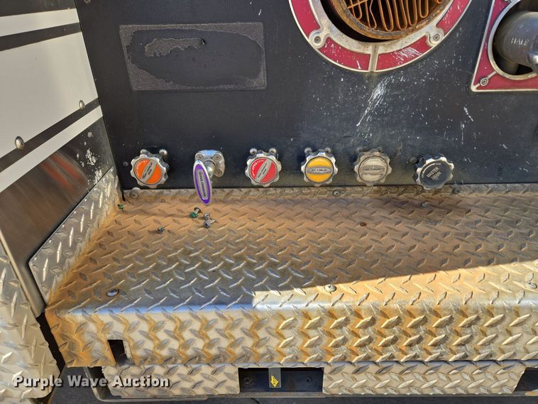 image for item EE8630 2009 Sutphen Mini Tower 75' 4 section  Quint fire truck