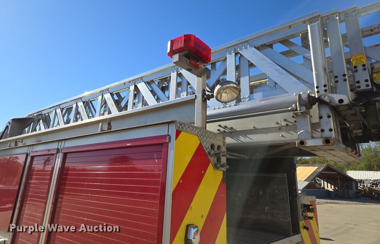 image for item EE8630 2009 Sutphen Mini Tower 75' 4 section  Quint fire truck