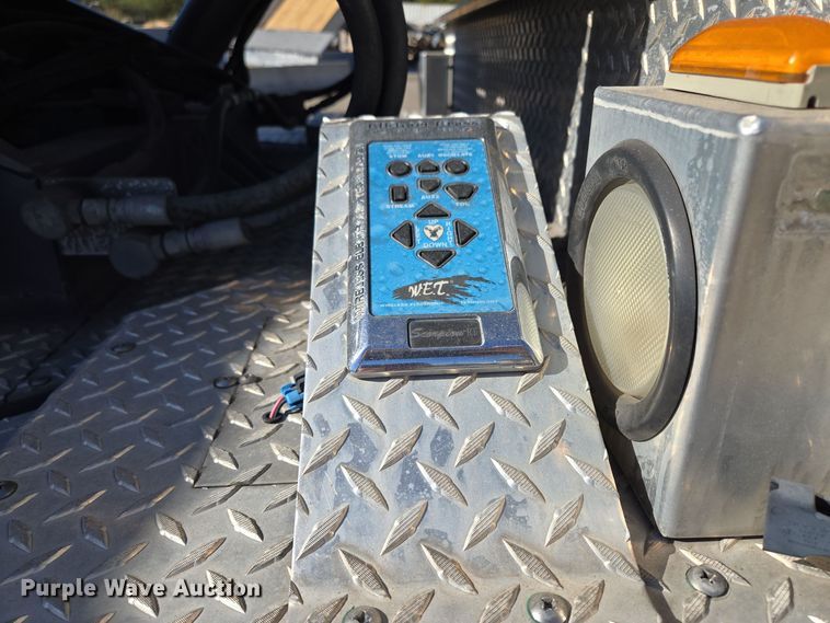 image for item EE8630 2009 Sutphen Mini Tower 75' 4 section  Quint fire truck