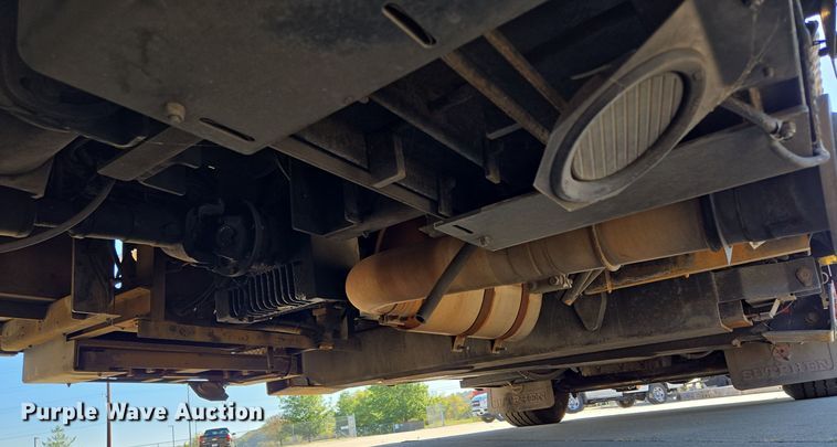 image for item EE8630 2009 Sutphen Mini Tower 75' 4 section  Quint fire truck