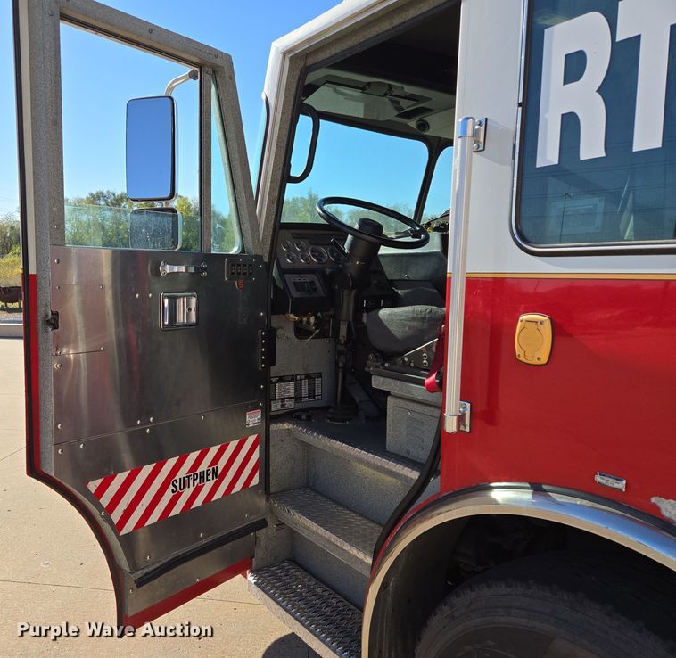 image for item EE8630 2009 Sutphen Mini Tower 75' 4 section  Quint fire truck