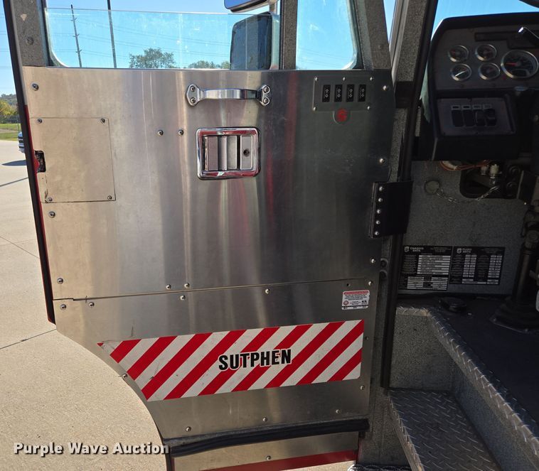 image for item EE8630 2009 Sutphen Mini Tower 75' 4 section  Quint fire truck