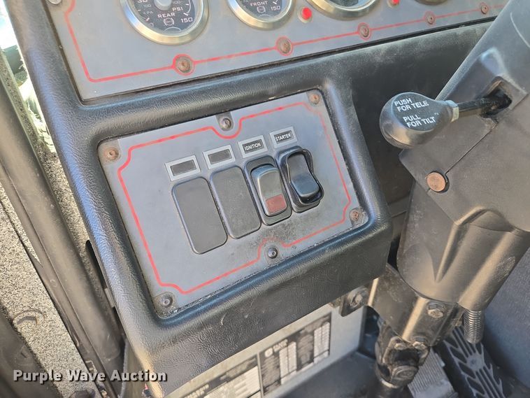 image for item EE8630 2009 Sutphen Mini Tower 75' 4 section  Quint fire truck