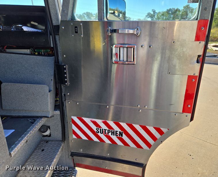 image for item EE8630 2009 Sutphen Mini Tower 75' 4 section  Quint fire truck