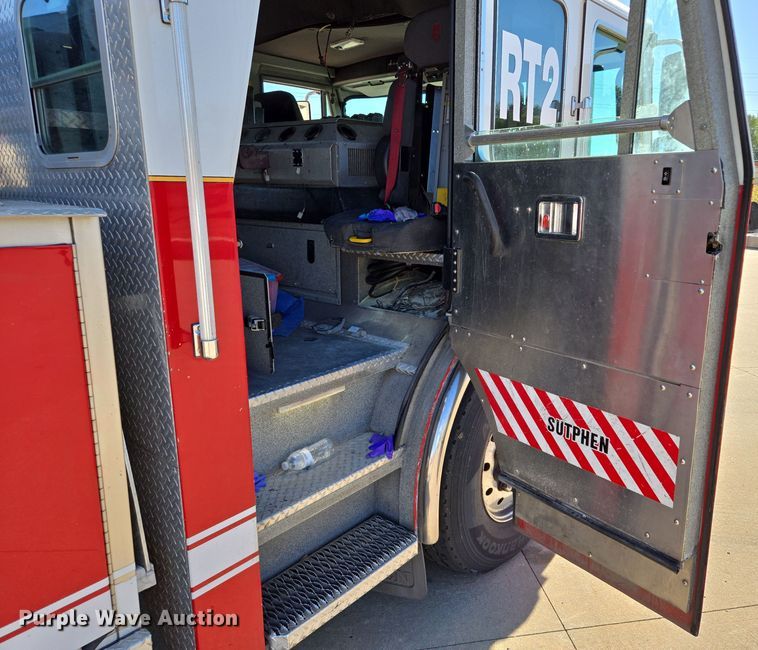 image for item EE8630 2009 Sutphen Mini Tower 75' 4 section  Quint fire truck