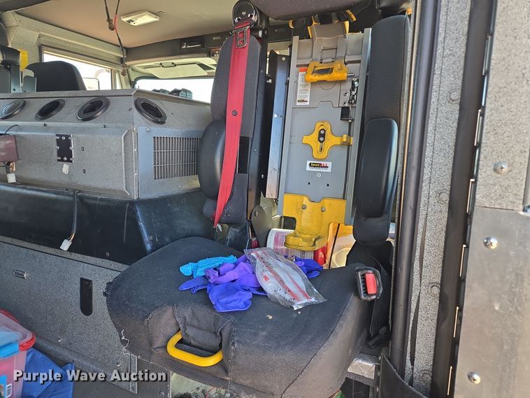 image for item EE8630 2009 Sutphen Mini Tower 75' 4 section  Quint fire truck