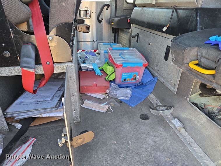 image for item EE8630 2009 Sutphen Mini Tower 75' 4 section  Quint fire truck