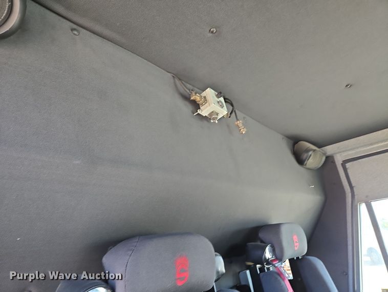 image for item EE8630 2009 Sutphen Mini Tower 75' 4 section  Quint fire truck