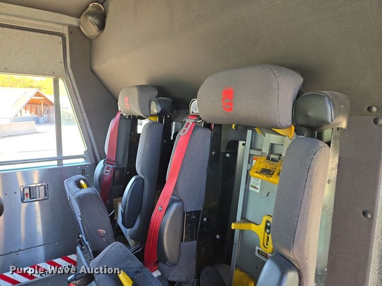 image for item EE8630 2009 Sutphen Mini Tower 75' 4 section  Quint fire truck