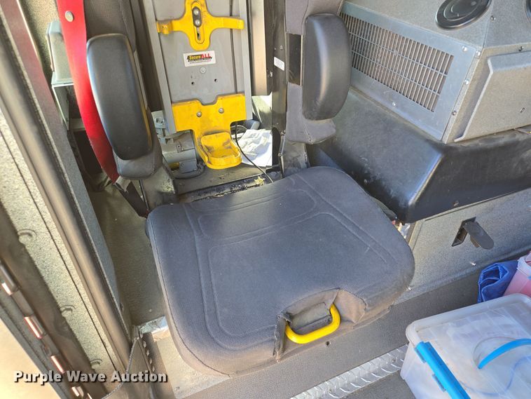 image for item EE8630 2009 Sutphen Mini Tower 75' 4 section  Quint fire truck