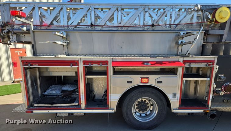 image for item EE8630 2009 Sutphen Mini Tower 75' 4 section  Quint fire truck