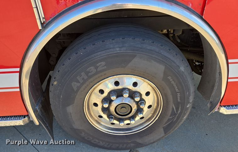 image for item EE8630 2009 Sutphen Mini Tower 75' 4 section  Quint fire truck