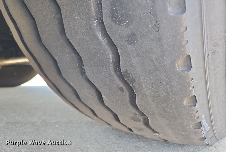 image for item EE8630 2009 Sutphen Mini Tower 75' 4 section  Quint fire truck