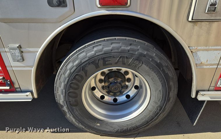 image for item EE8630 2009 Sutphen Mini Tower 75' 4 section  Quint fire truck