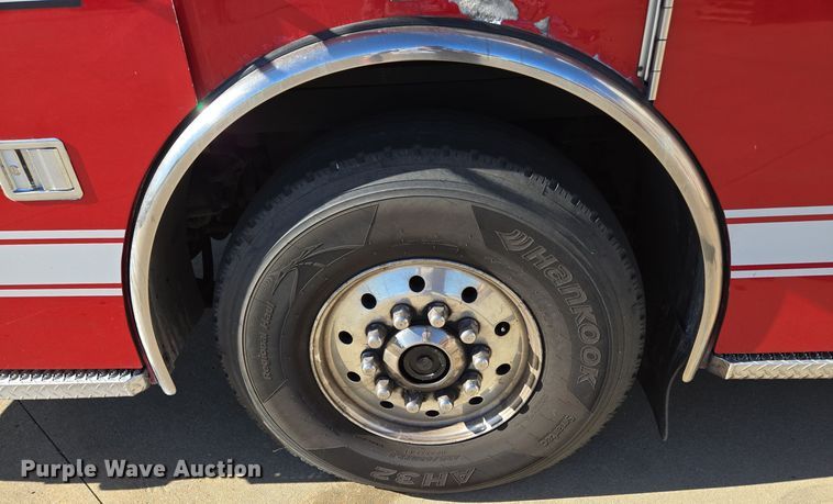 image for item EE8630 2009 Sutphen Mini Tower 75' 4 section  Quint fire truck