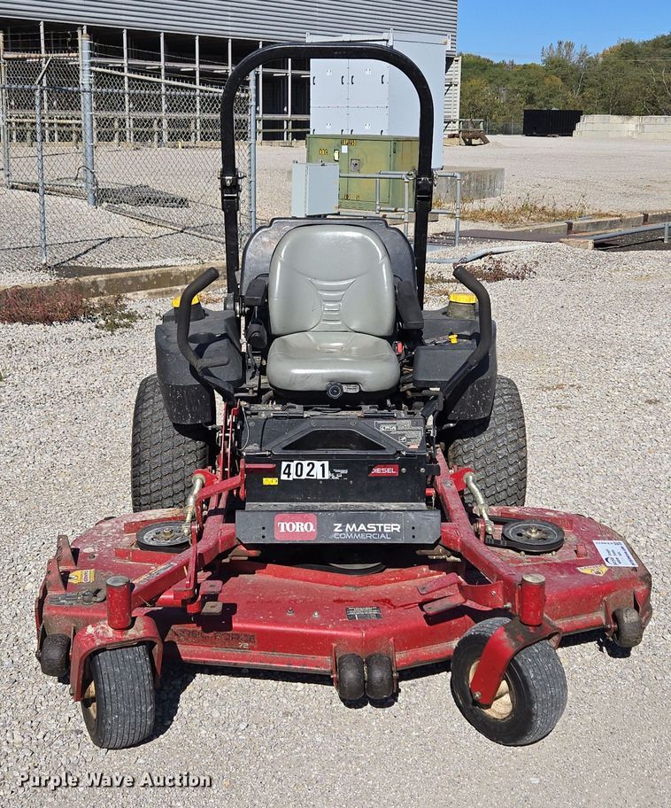 image for item EE8633 Toro Z Master Commercial  ZTR lawn mower