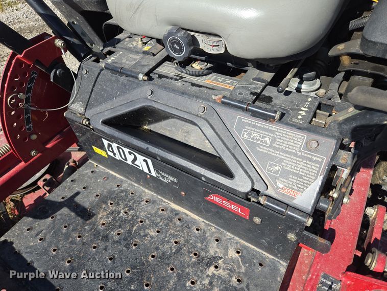 image for item EE8633 Toro Z Master Commercial  ZTR lawn mower