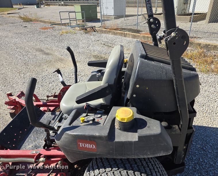 image for item EE8633 Toro Z Master Commercial  ZTR lawn mower