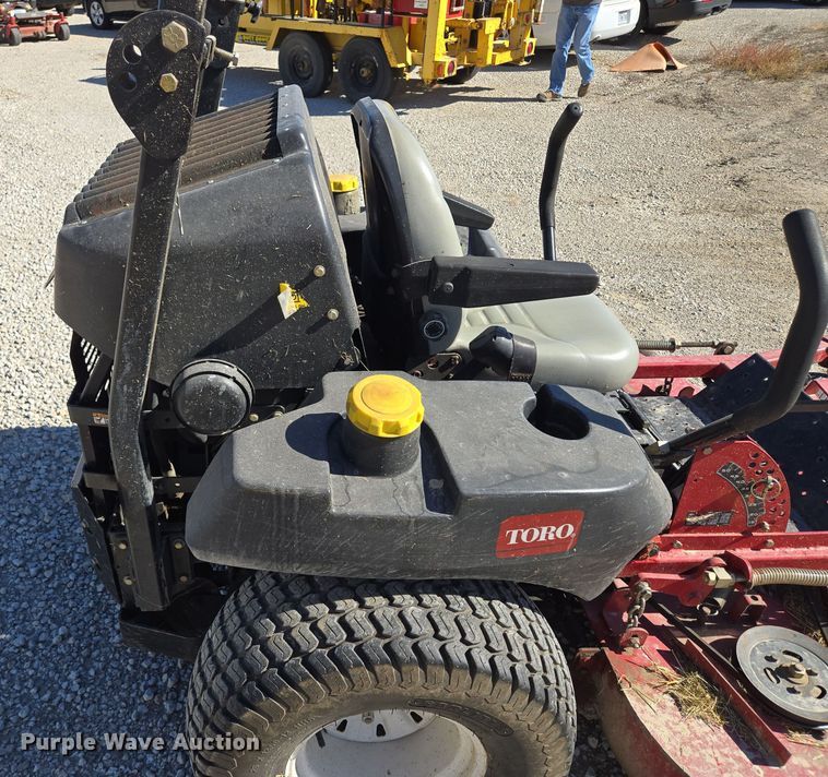 image for item EE8633 Toro Z Master Commercial  ZTR lawn mower