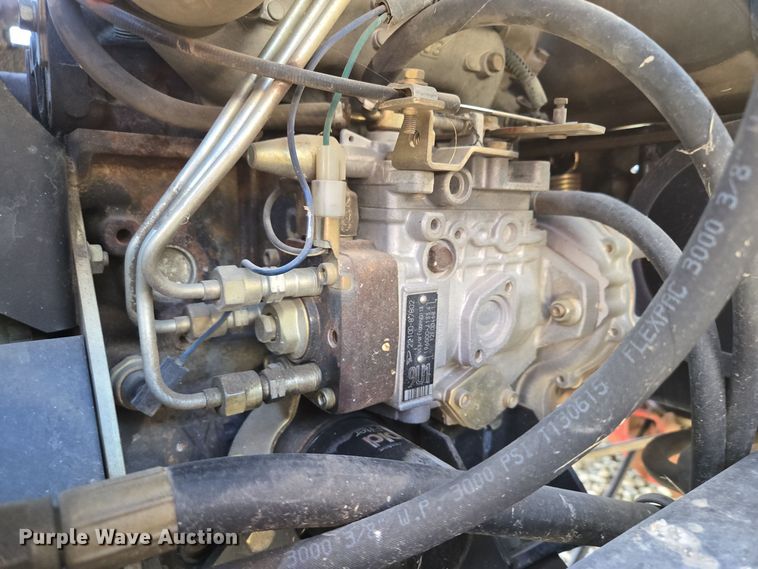 image for item EE8633 Toro Z Master Commercial  ZTR lawn mower