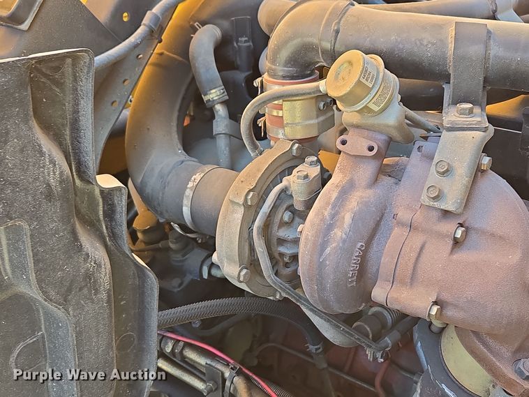 image for item EE8639 1995 GMC Forward W6 flatbed truck