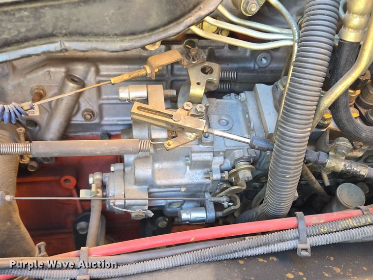 image for item EE8639 1995 GMC Forward W6 flatbed truck